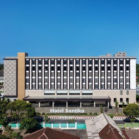 Hotel Santika Blitar Kültér fotó