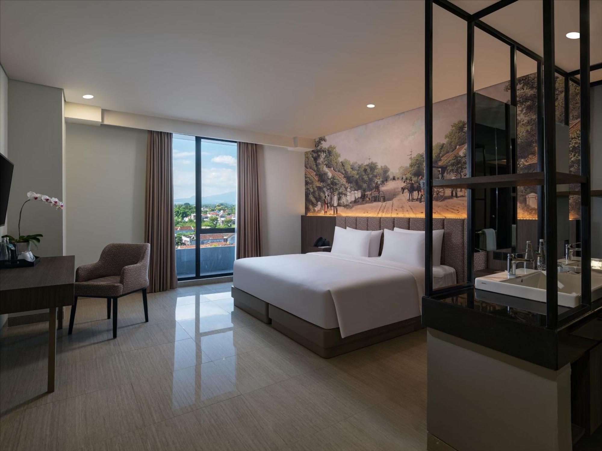 Hotel Santika Blitar Kültér fotó